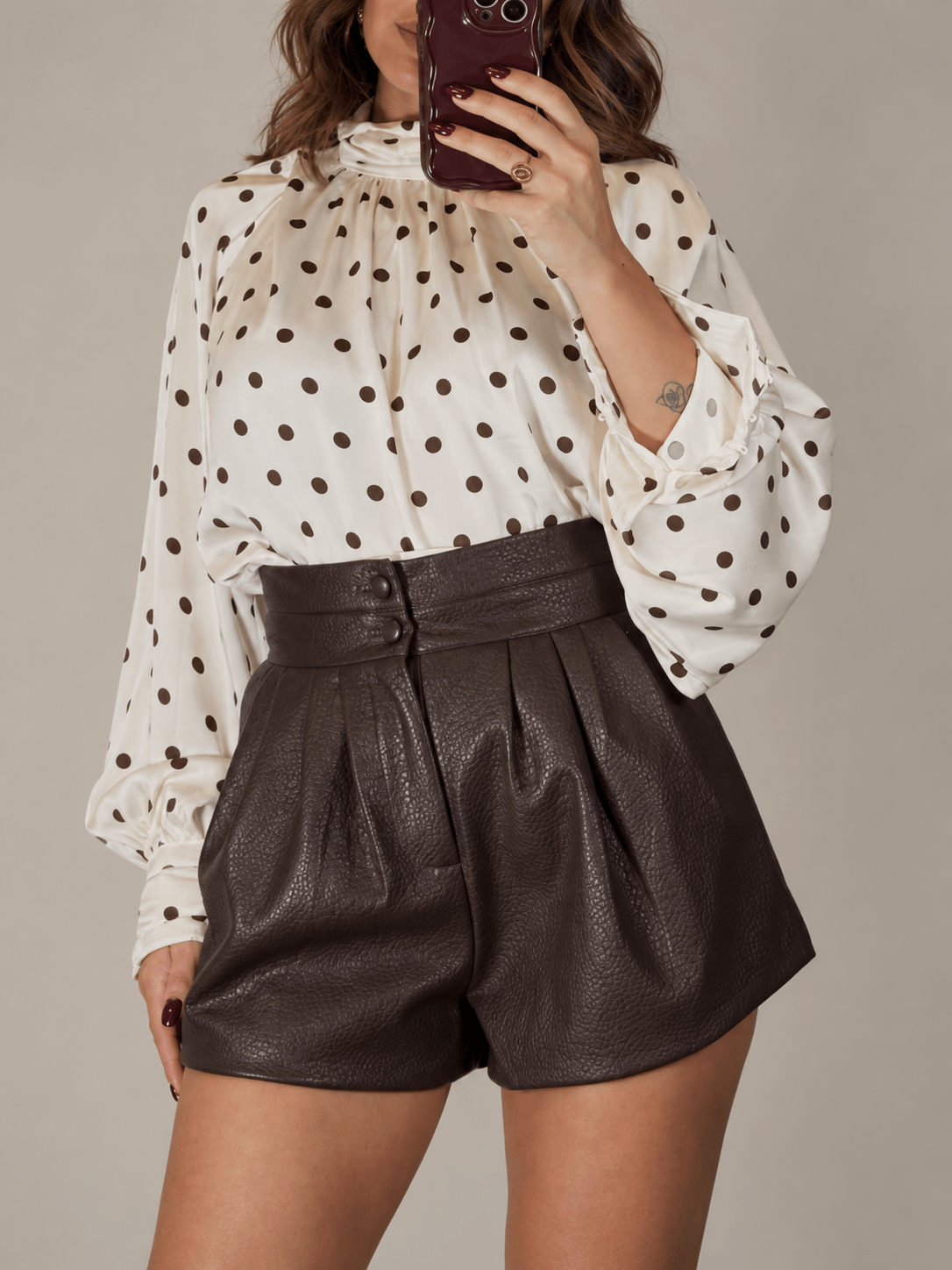 Shorts in Ecopelle Marrone