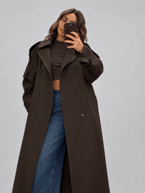 Trench Lungo Marrone Oversize con Doppiopetto