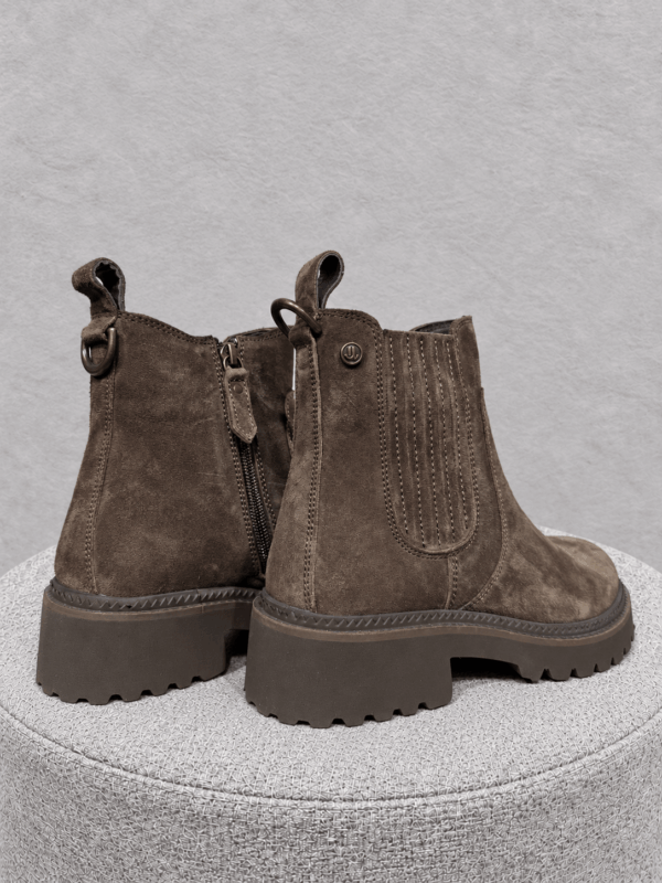 Stivaletto Ankle Boot in Camoscio Fango