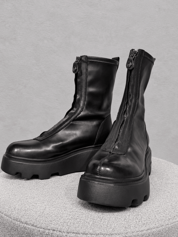 Anfibio Platform Nero con Zip Frontale