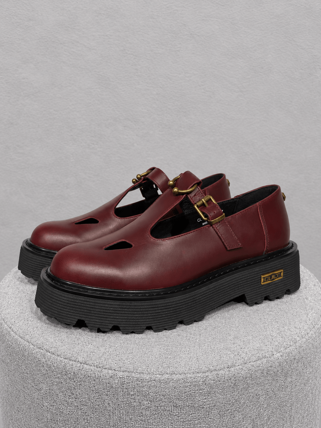 Mary Jane T-Strap Slash Platform in Pelle Bordeaux