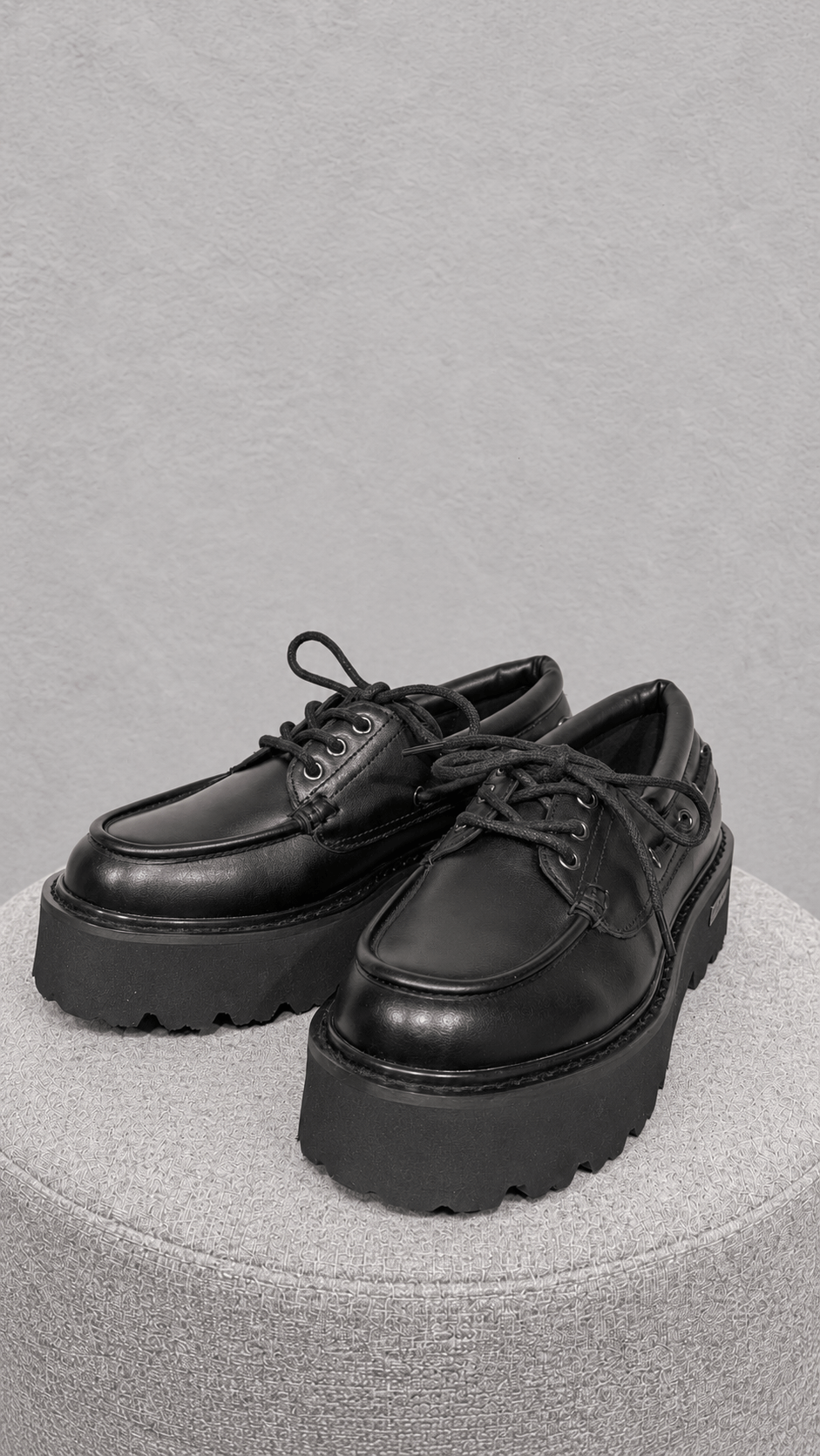 Boat-Shoe Platform in Pelle Nera